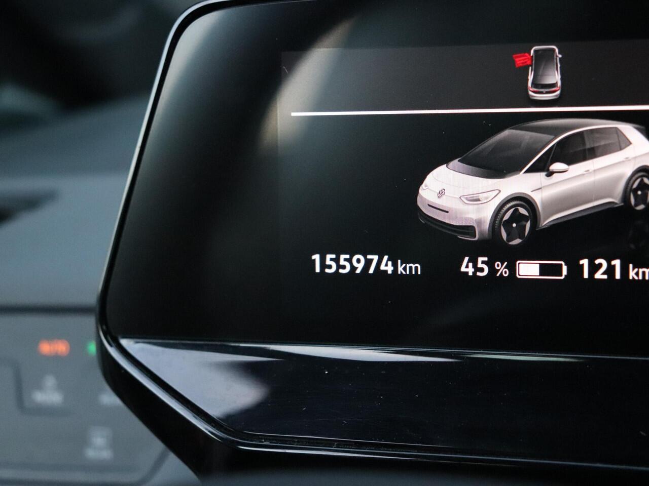 Volkswagen ID.3 First 58 kWh | PDC | SOH 93% | CRUISE | NAVI | APPLE CARPLAY | STOEL/STUURVERW. |