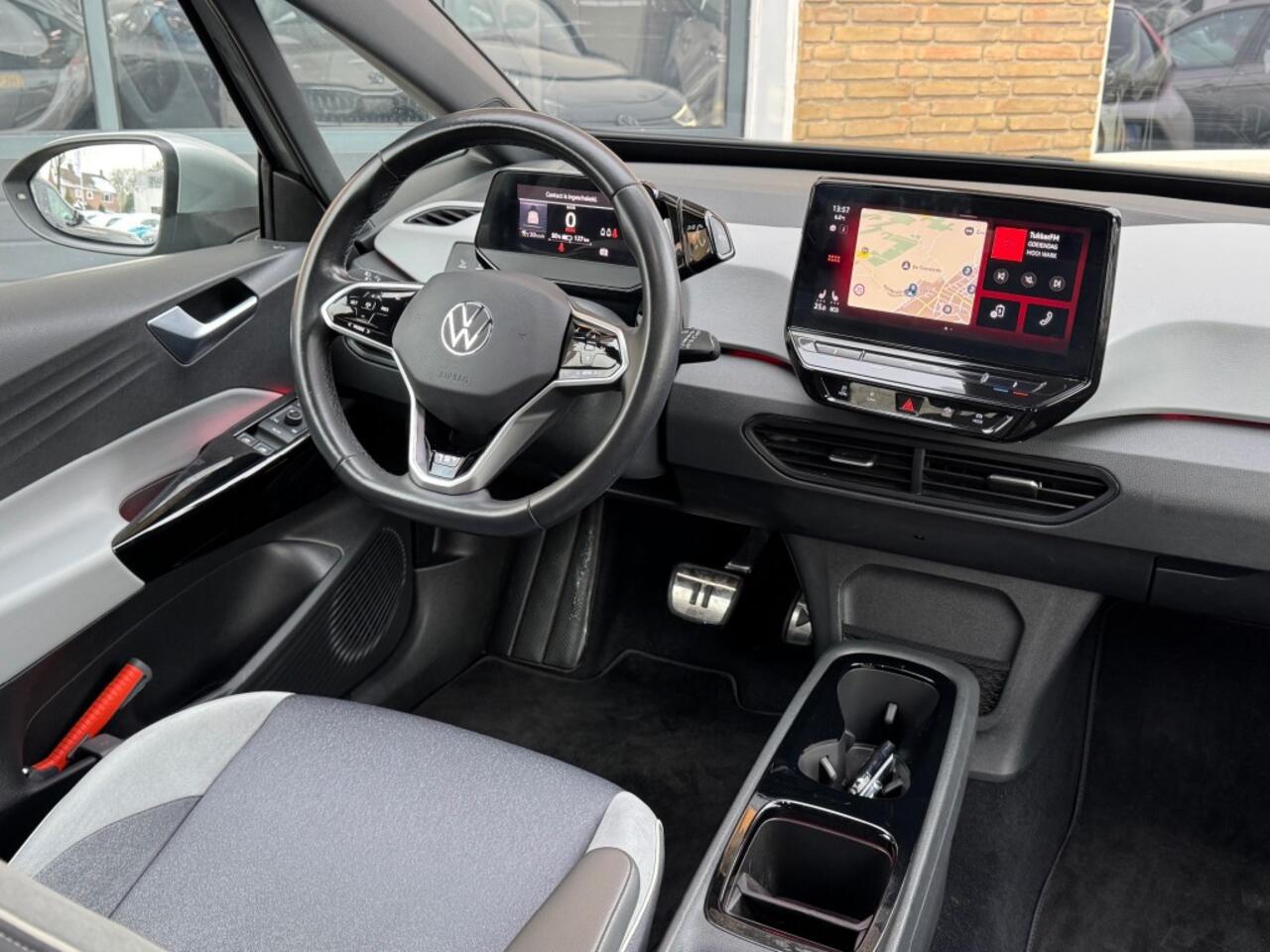Volkswagen ID.3 PRO 1ST PLUS 58 KWH NAVI/LED/CARPLAY/STOELVERW/LMV/NL-AUTO/1E EIG.