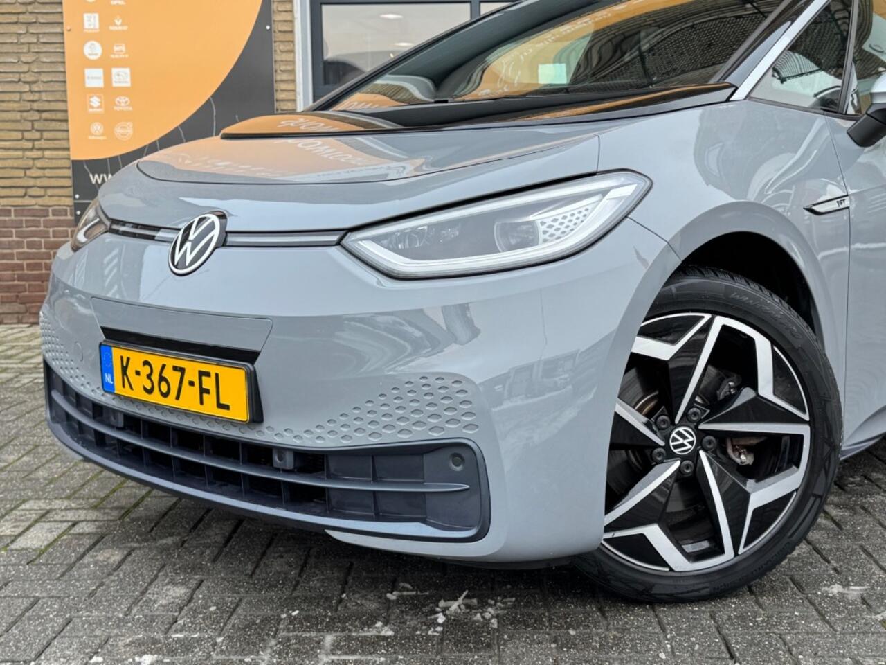 Volkswagen ID.3 PRO 1ST PLUS 58 KWH NAVI/LED/CARPLAY/STOELVERW/LMV/NL-AUTO/1E EIG.