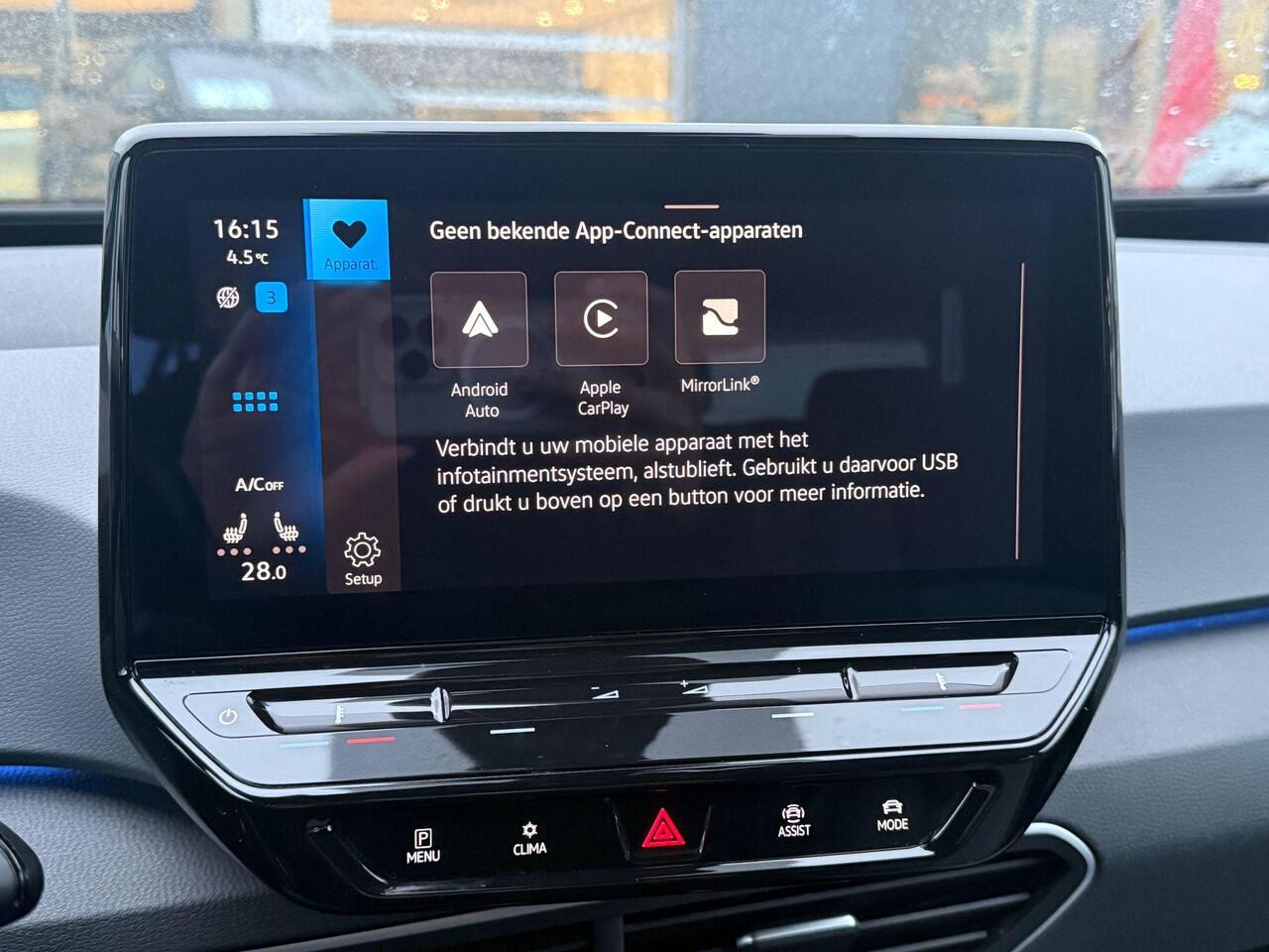 Volkswagen ID.3 Life 58 kWh 93% SOH | 204PK | Parkeersensoren voor + achter | Sfeerverlichting | Navigatie | Stoelverwarming