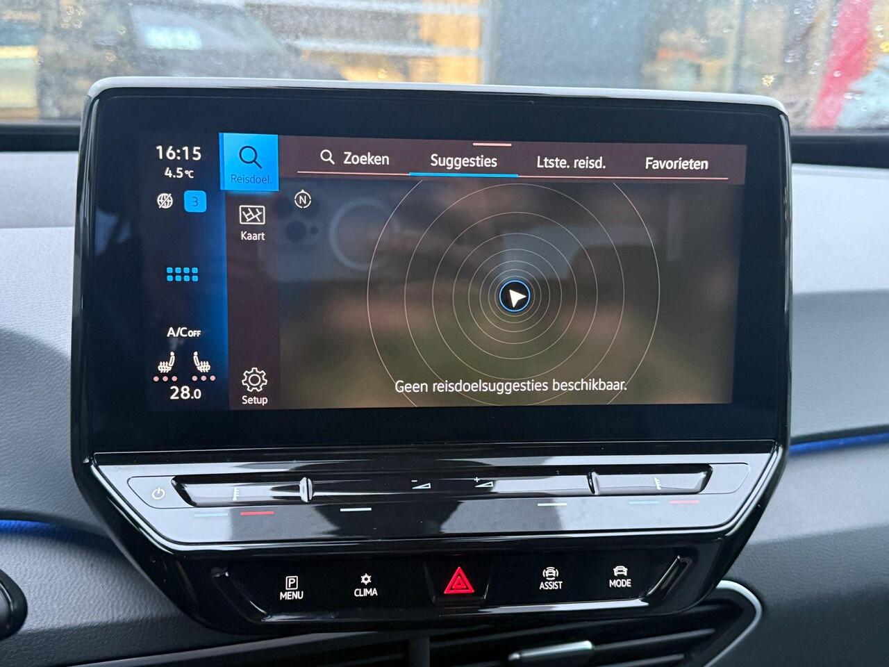 Volkswagen ID.3 Life 58 kWh 93% SOH | 204PK | Parkeersensoren voor + achter | Sfeerverlichting | Navigatie | Stoelverwarming