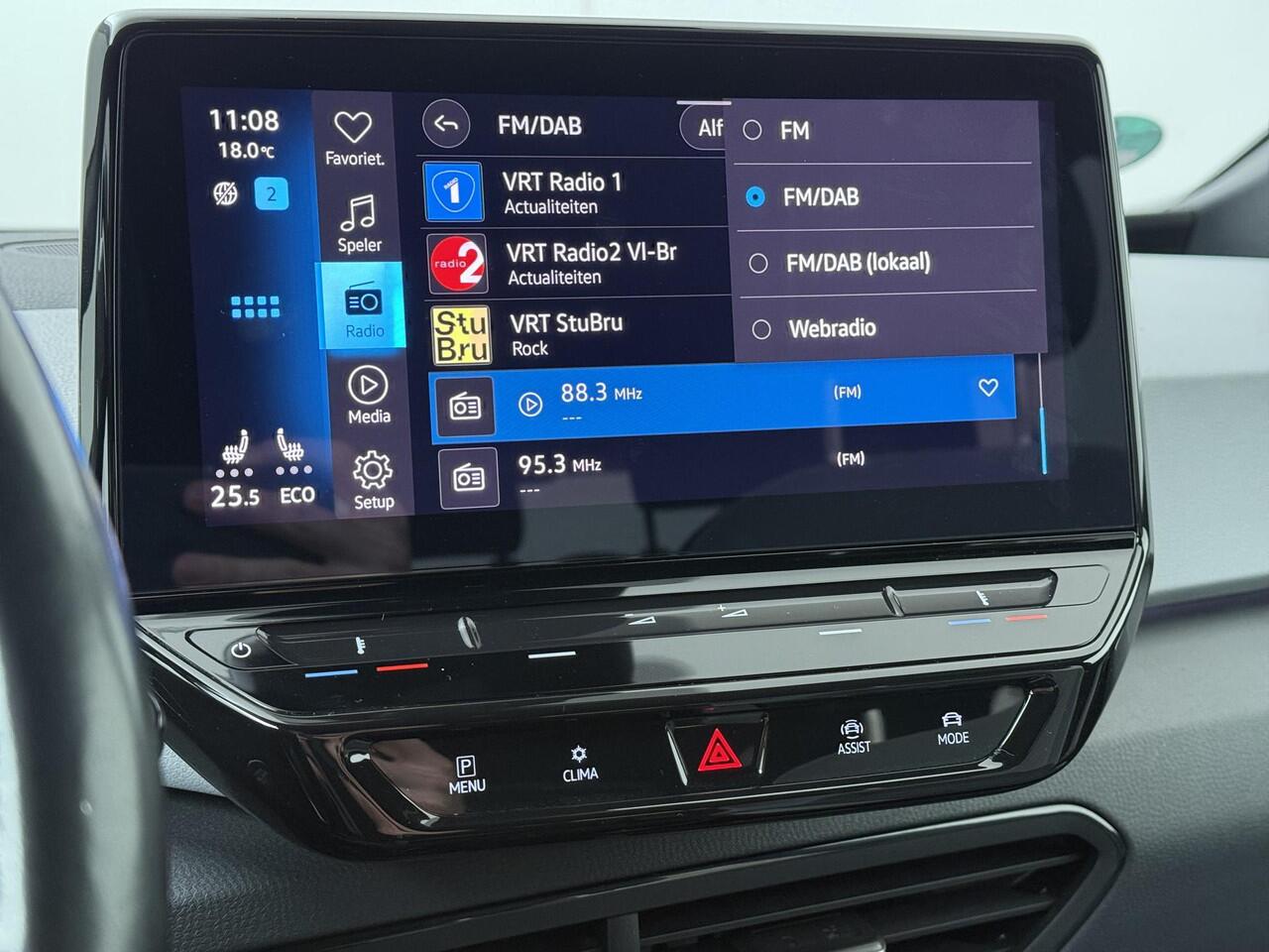 Volkswagen ID.3 First Plus 58 kWh | 204 PK | SoH 91% | Matrix LED koplampen | Achteruitrijcamera | Adaptive cruise control | Apple Carplay/Android Auto |
