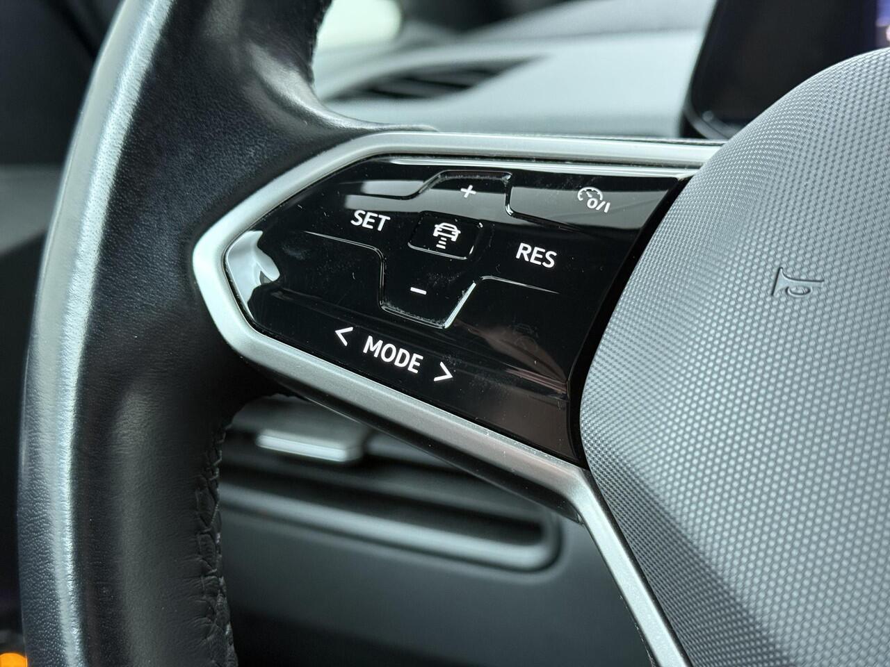 Volkswagen ID.3 First Plus 58 kWh | 204 PK | SoH 91% | Matrix LED koplampen | Achteruitrijcamera | Adaptive cruise control | Apple Carplay/Android Auto |