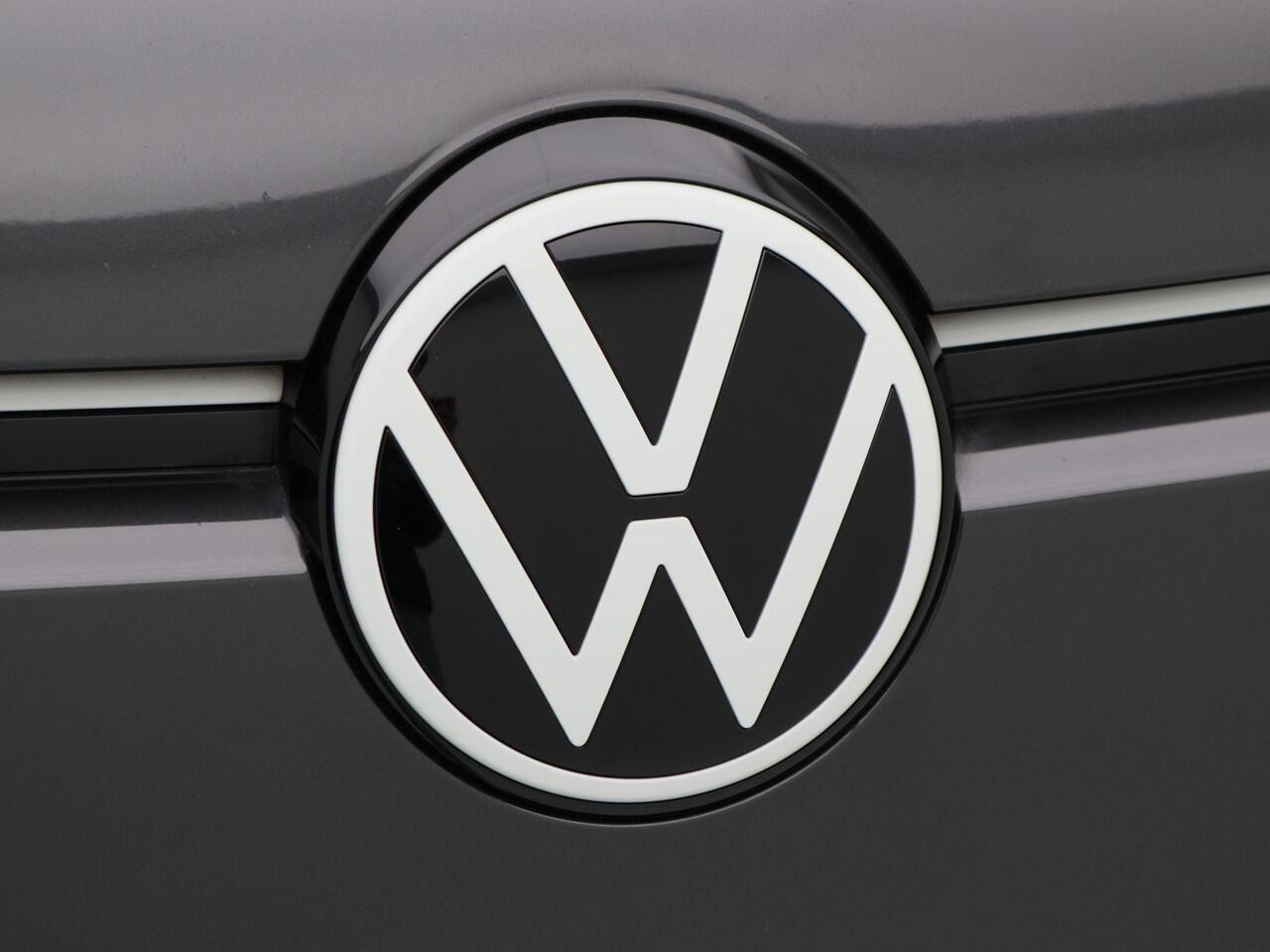 Volkswagen ID.3 First 58 kWh 204 Pk Automaat | Adaptive Cruise | Navigatiesysteem | Stoelverwarming | CarPlay | LED | 18 Inch