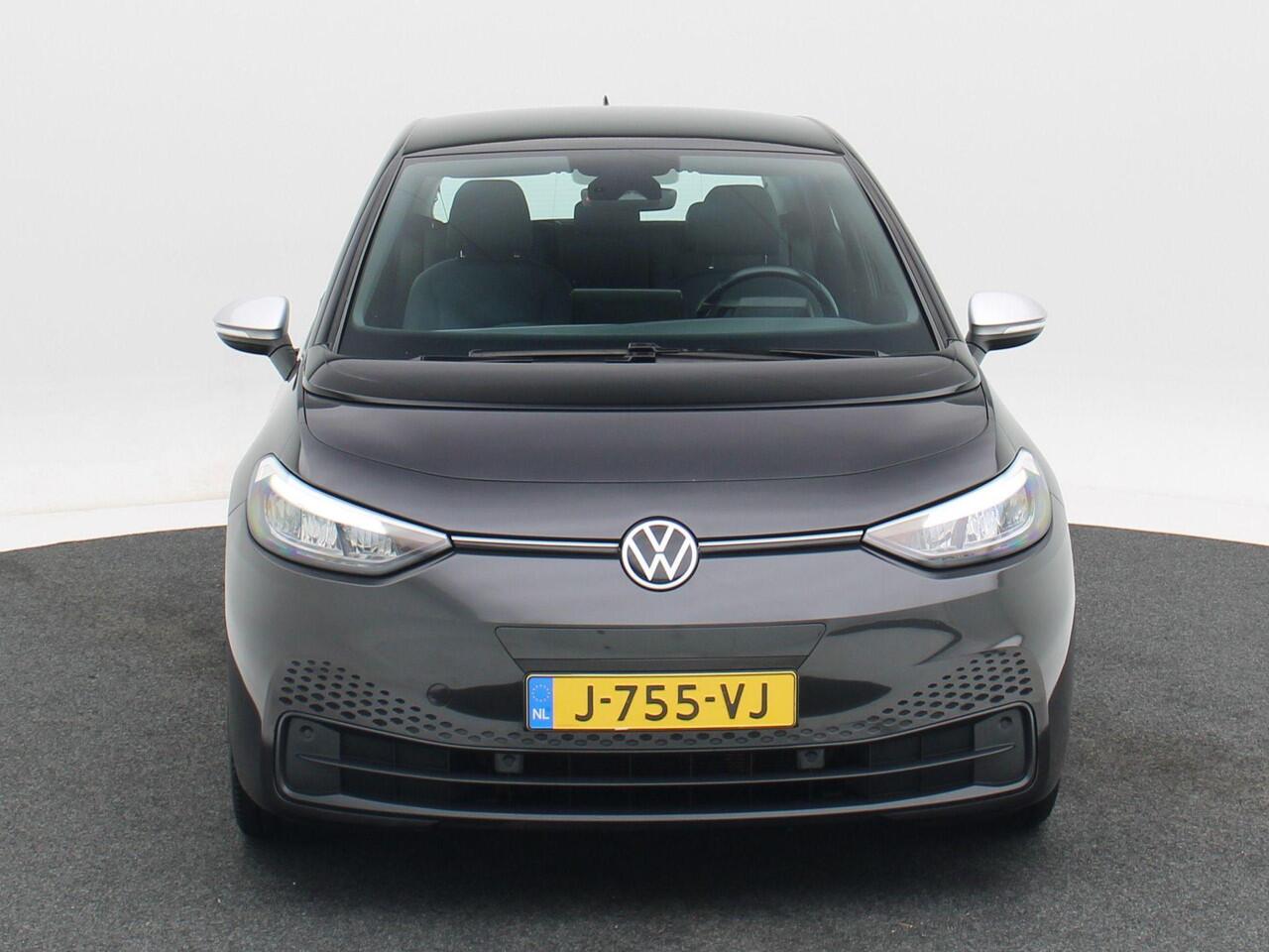 Volkswagen ID.3 First 58 kWh 204 Pk Automaat | Adaptive Cruise | Navigatiesysteem | Stoelverwarming | CarPlay | LED | 18 Inch