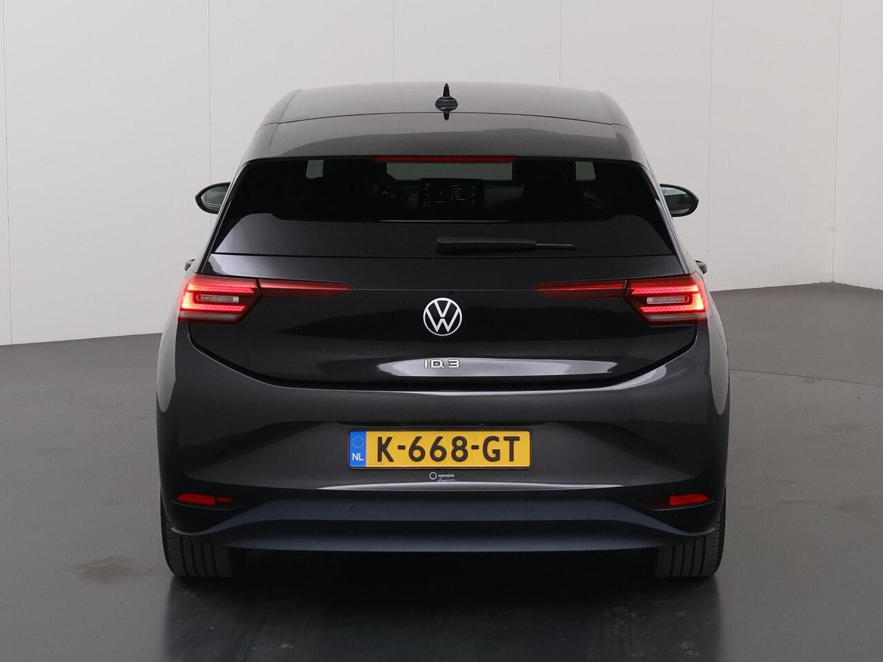 Volkswagen ID.3 First Plus 58 kWh | SOH 94,3% | Cruise Control Adaptief | Stoel/Stuurverwarming | Rijassistentie-Pakket | Navigatie | IQ Light | Apple Carplay/Android Auto | Parkeercamera |
