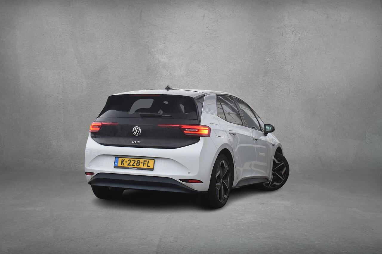 Volkswagen ID.3 First Plus 58 kWh | SOH: 93,5% | Apple CarPlay | Keyless | 19'' LM | Stoelverwarming