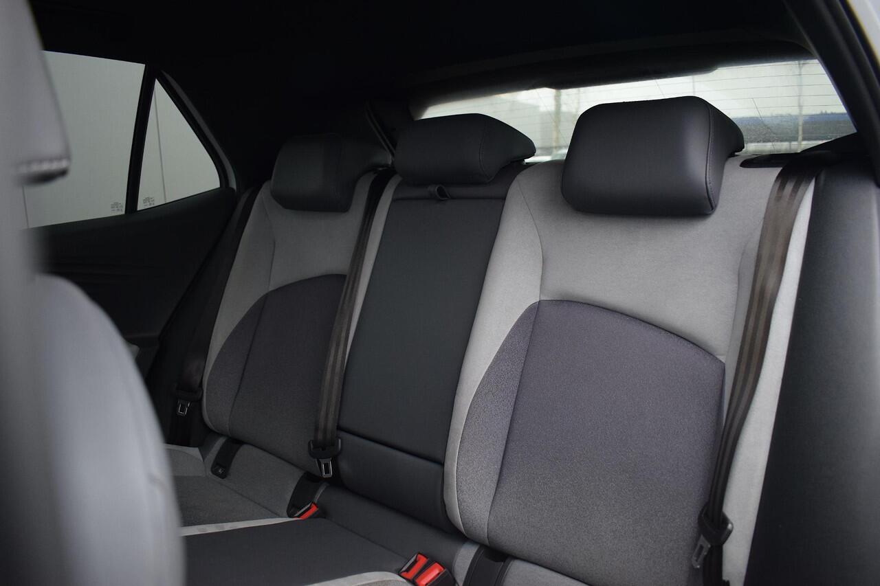 Volkswagen ID.3 First Plus 58 kWh | SOH: 93,5% | Apple CarPlay | Keyless | 19'' LM | Stoelverwarming