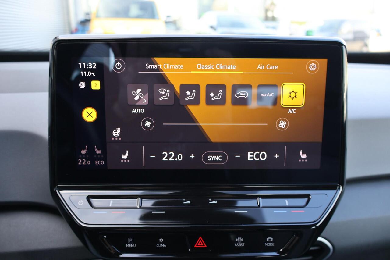 Volkswagen ID.3 First 58 kWh 1e Eigenaar | Volledig Onderh | BTW | NAP | SOH 95% | Winterpack | Navi | AF Trekhaak | Carplay | Bots | Ad Cruise | Climate | DAB | Hill-Hold | Keyless | Full Led | PDC