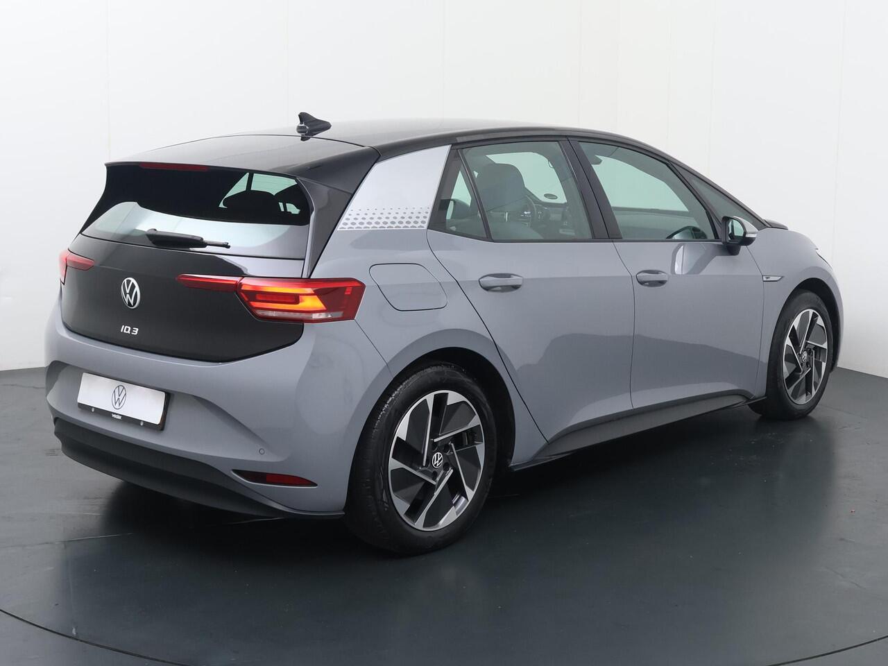 Volkswagen ID.3 First 58 kWh | 204 PK | SoH 89% | Adaptive cruise control | Voorstoelen verwarmd | Apple Carplay/Android Auto | LED verlichting |