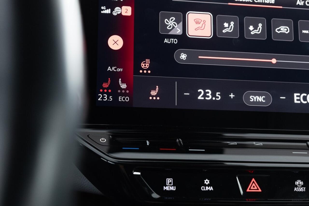 Volkswagen ID.3 First Plus 58 kWh | Full LED | NAVI | CAMERA ? 1e Eigenaar