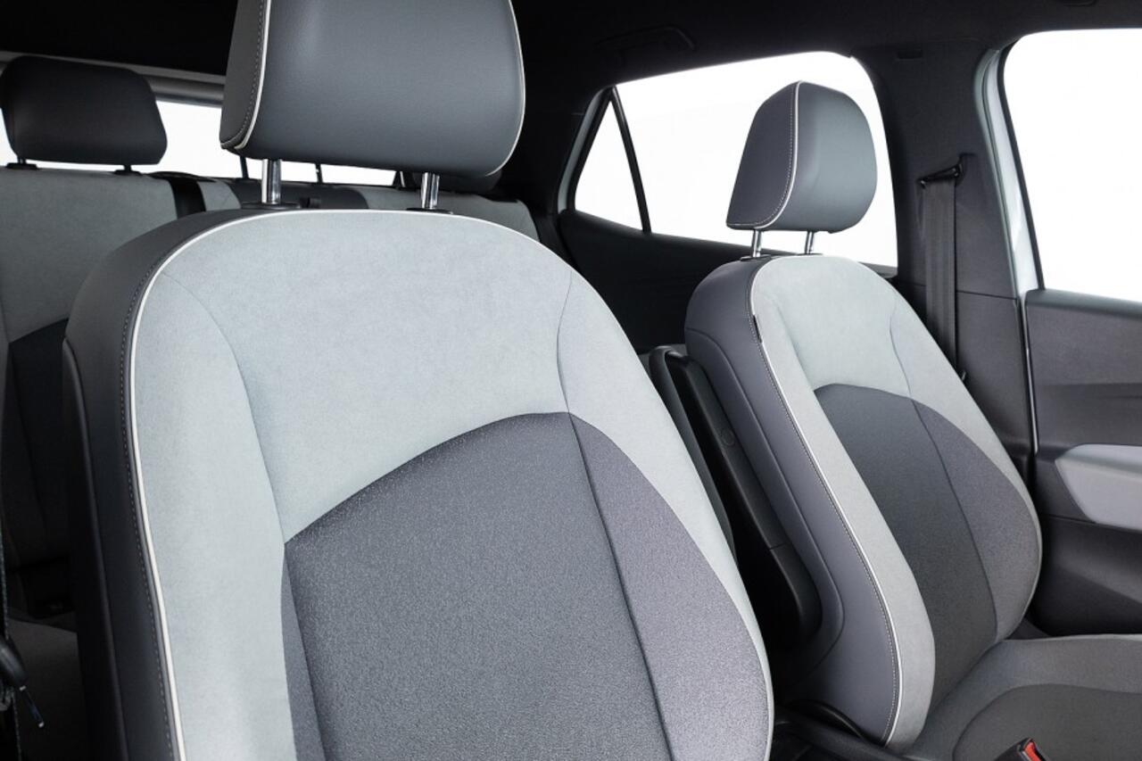 Volkswagen ID.3 First Plus 58 kWh | Full LED | NAVI | CAMERA ? 1e Eigenaar