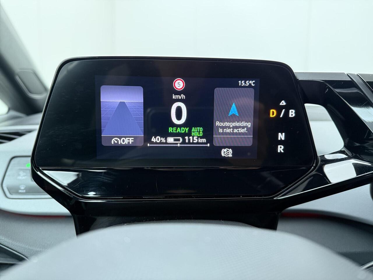 Volkswagen ID.3 First Plus 58 kWh | 204 PK | SoH 89% | Lane assist | Adaptive cruise control | Climate control | Apple Carplay/Android Auto |