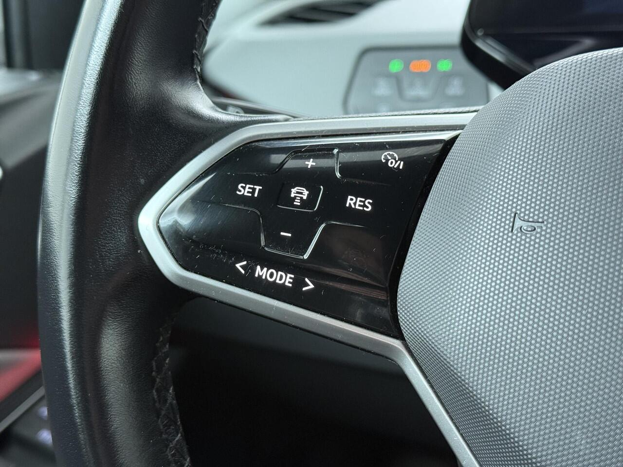 Volkswagen ID.3 First Plus 58 kWh | 204 PK | SoH 89% | Lane assist | Adaptive cruise control | Climate control | Apple Carplay/Android Auto |