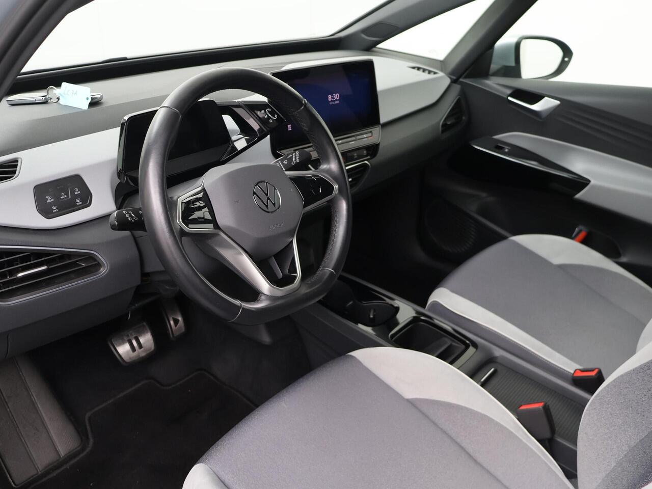 Volkswagen ID.3 Business 58 kWh | 204 PK | Matrix LED koplampen | Adaptive cruise control | Verwarmde voorstoelen | Apple Carplay/Android Auto |