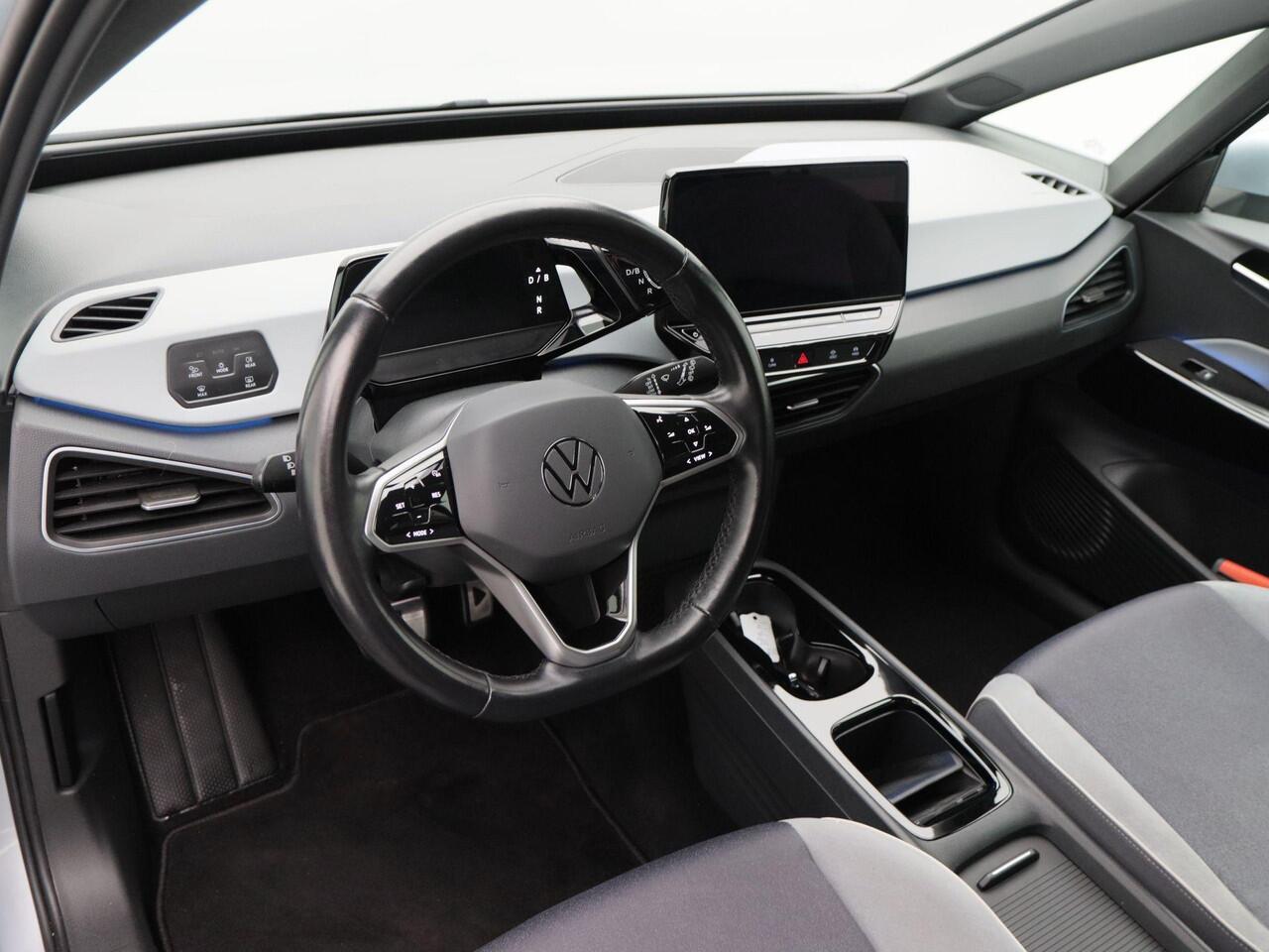 Volkswagen ID.3 Business 58 kWh | Adaptive Cruise | Climate Control | Camera | Carplay | 20 Inch | 97.282 Km!!