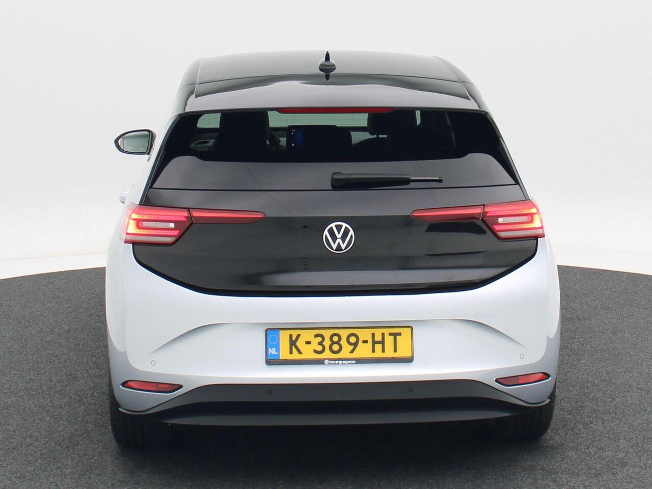 Volkswagen ID.3 Business 58 kWh | Adaptive Cruise | Climate Control | Camera | Carplay | 20 Inch | 97.282 Km!!