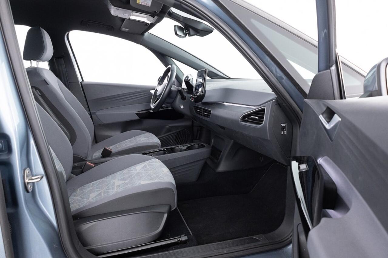 Volkswagen ID.3 Life 58 kWh | 95 % SOH | Full LED | NAVI | Stoel+Stuurverwarming ? 1e Eigenaar