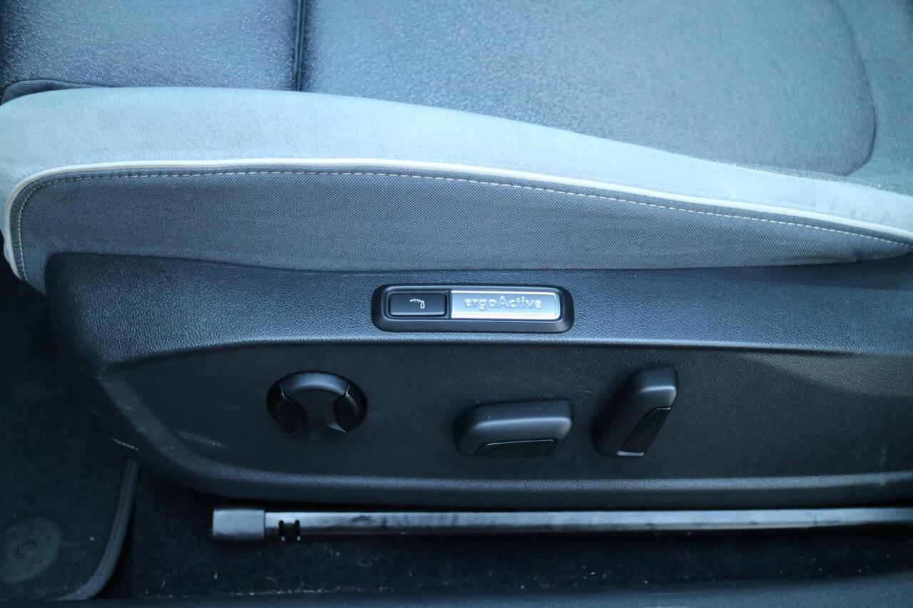 Volkswagen ID.3 First Max 58 kWh | Panorama | Goed onderhouden! |