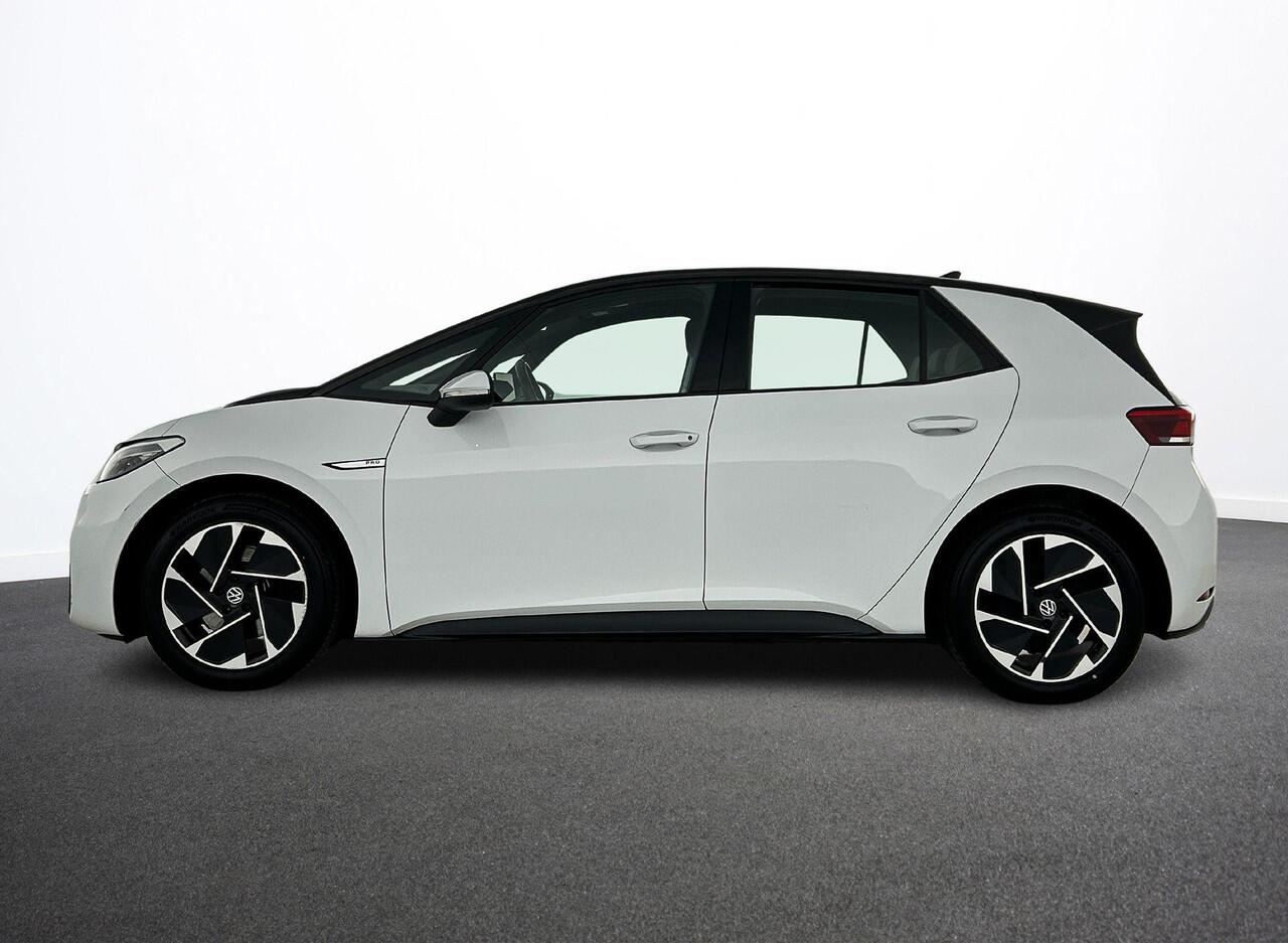 Volkswagen ID.3 Life 58 kWh Navigatie Apple Carplay/Android Auto Parkeersensoren Adaptive Cruise Control Stoel- en stuurverwarming Lichtmetalen velgen Climate Control
