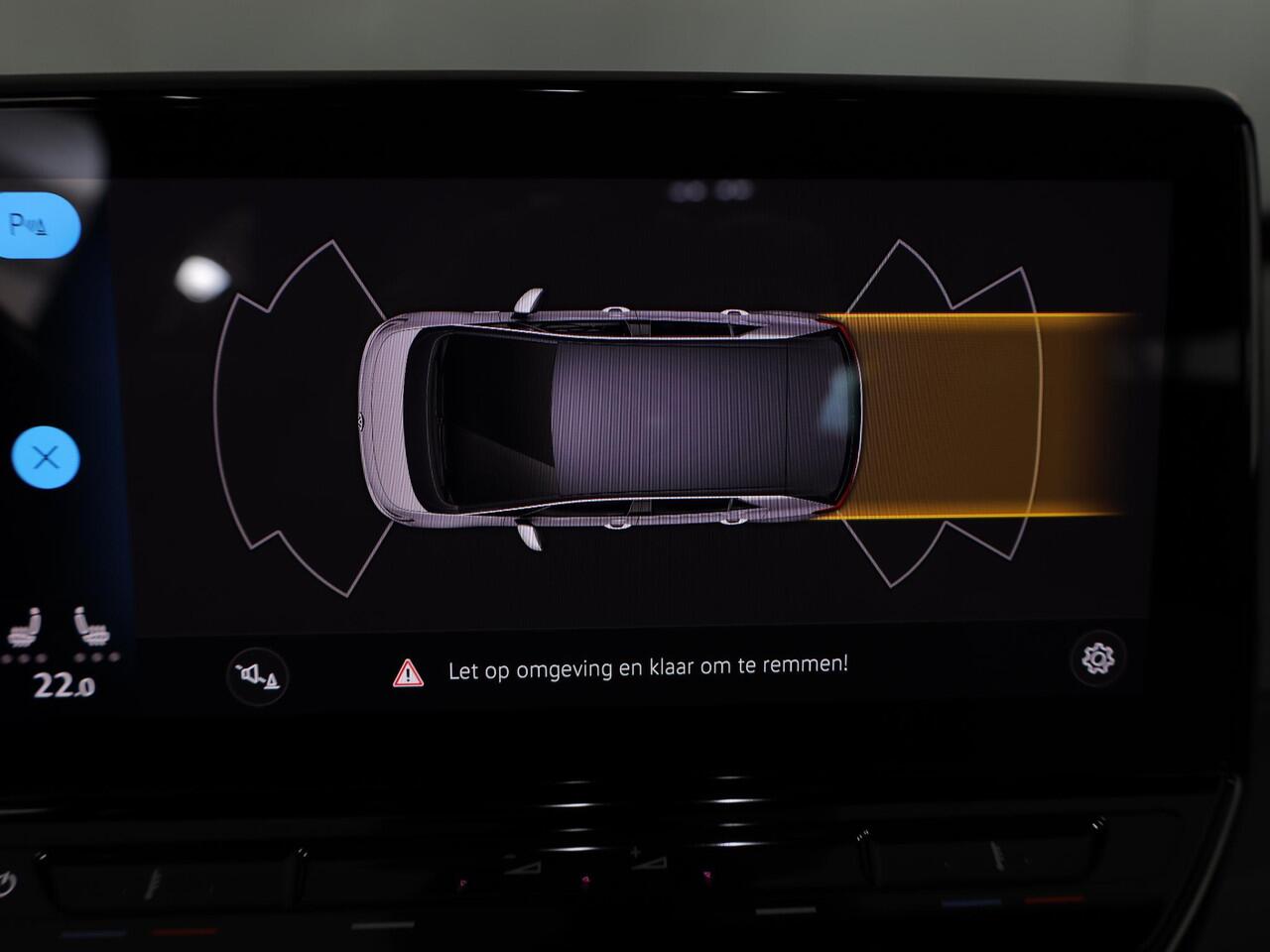 Volkswagen ID.3 Pure 45 kWh 150pk| SoH 94% | trekhaak afn.kogel| Navi| stuur en voorstoelen verwarmd| Interieur voorverwarming|