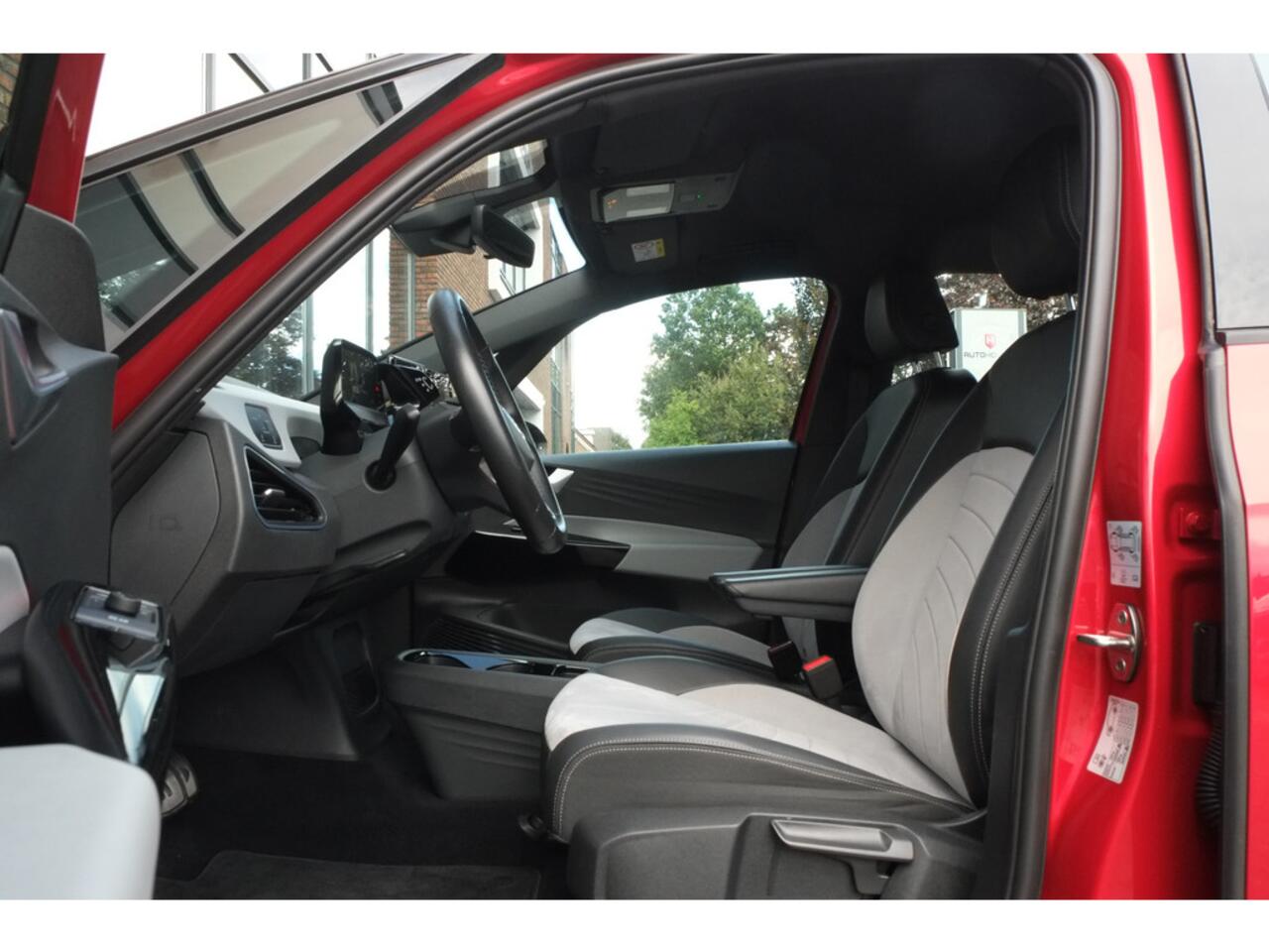 Volkswagen ID.3 Pro S 77 kWh Navigatie, Achteruitrijcamera, ACC