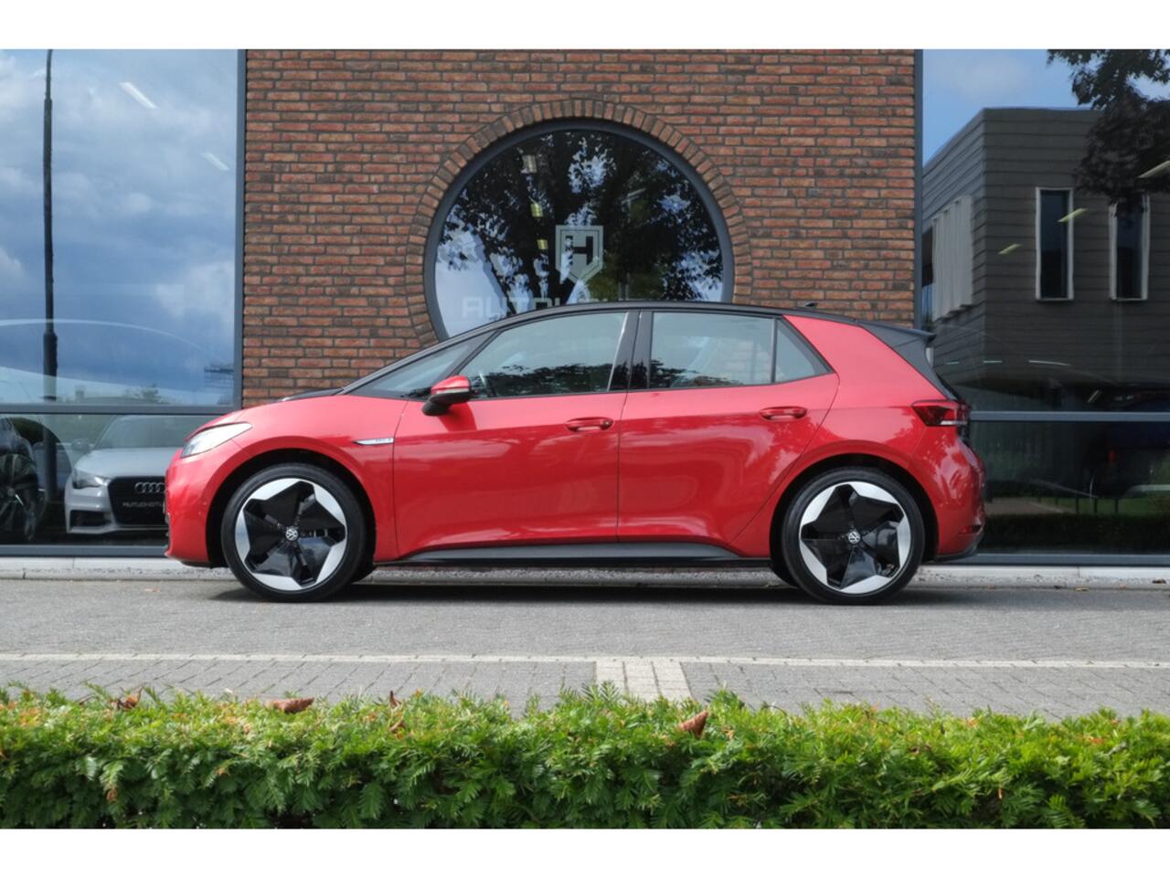 Volkswagen ID.3 Pro S 77 kWh Navigatie, Achteruitrijcamera, ACC