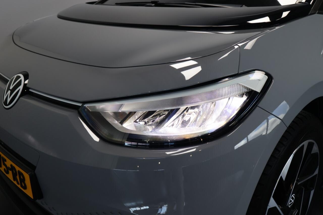 Volkswagen ID.3 Pro 58 kWh ACC | LED | Warmtepomp | 360 Camera | Head Up