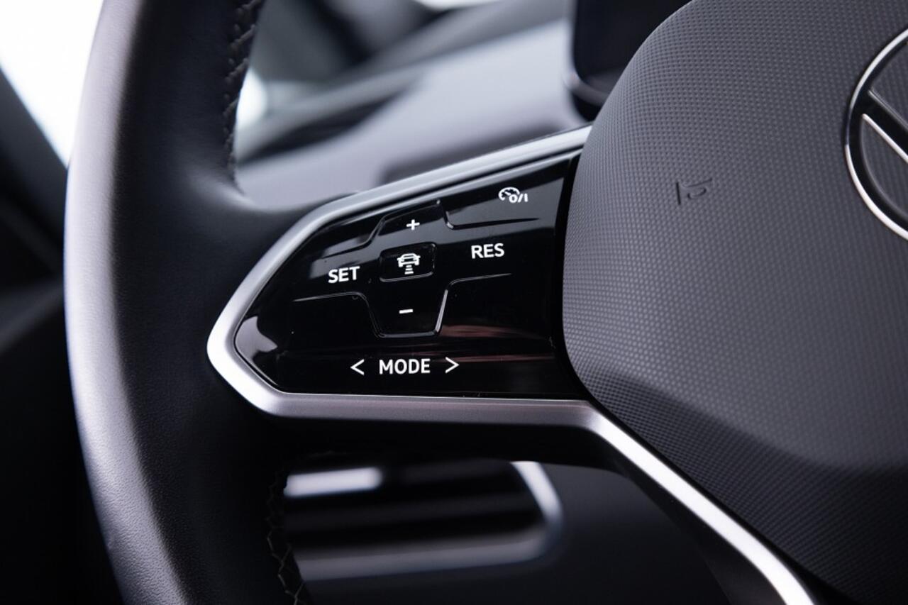 Volkswagen ID.3 Pro Performance 58 kWh | WARMTEPOMP | Half LEDER | Full LED | NAVI | PDC