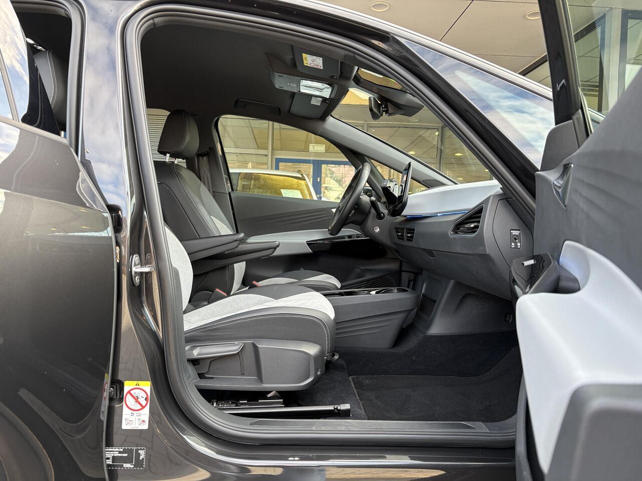 Volkswagen ID.3 Pro Edition 58 kWh | Stoel- & Stuurwielverwarming | Adaptive Cruise | Achteruitrijcamera | Climate Control | Navi |