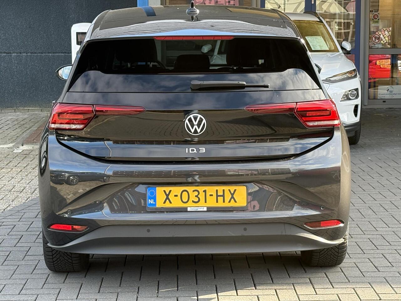 Volkswagen ID.3 Pro Edition 58 kWh | Stoel- & Stuurwielverwarming | Adaptive Cruise | Achteruitrijcamera | Climate Control | Navi |
