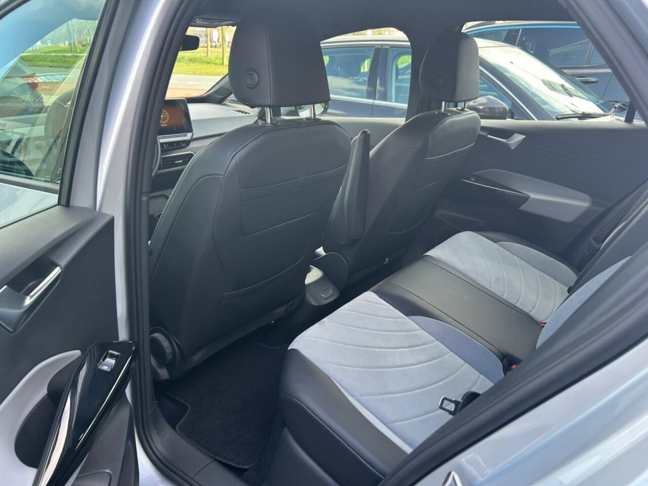 Volkswagen ID.3 Pro 58 kWh | Navigatie | Parkeersensoren | Camera | SOH 92%