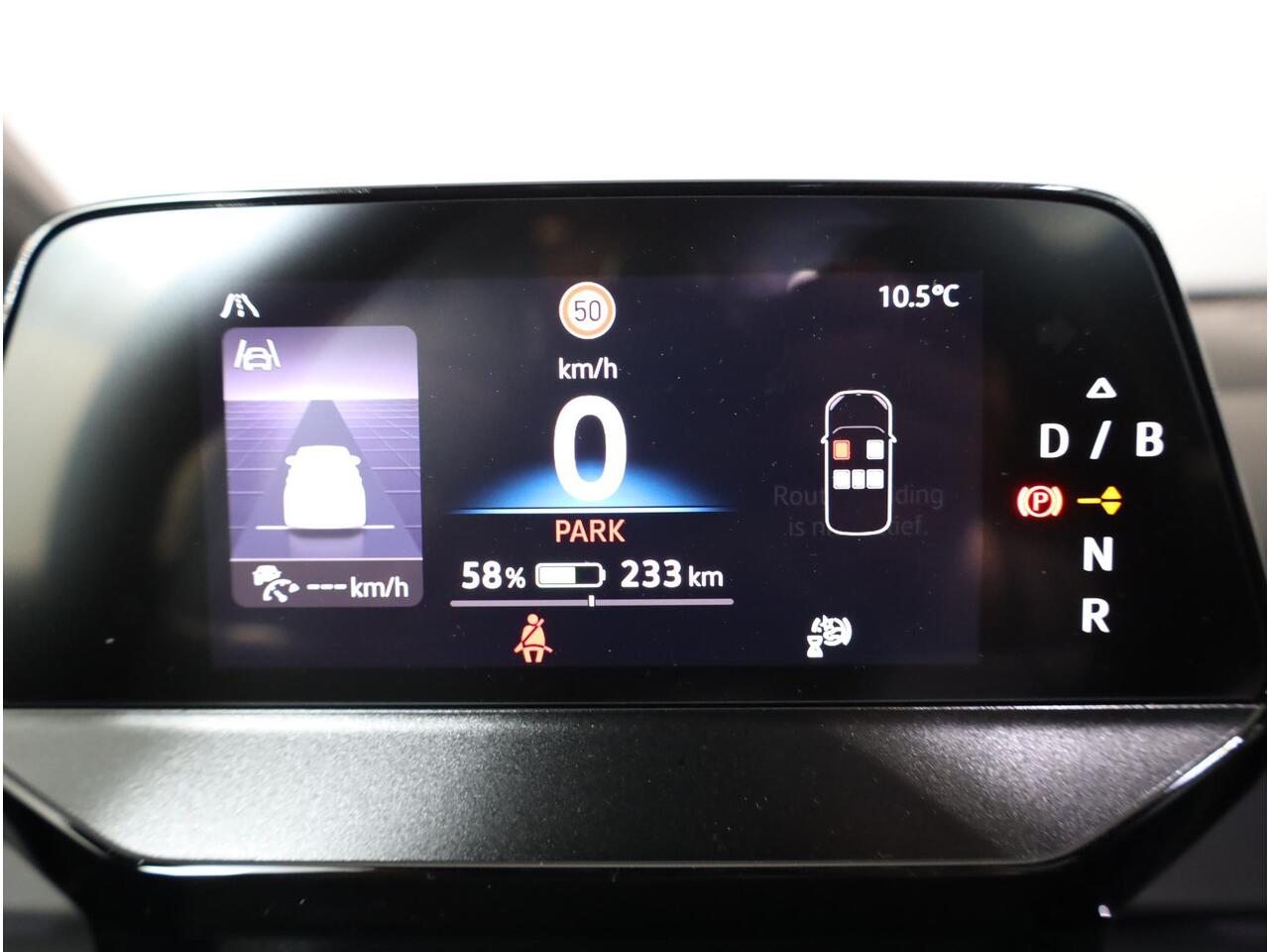 Volkswagen ID.3 Pro Business 59 kWh 204pk Pano-dak| Navi| 19'LM-velgen| verwarmd stuur en-voorstoelen