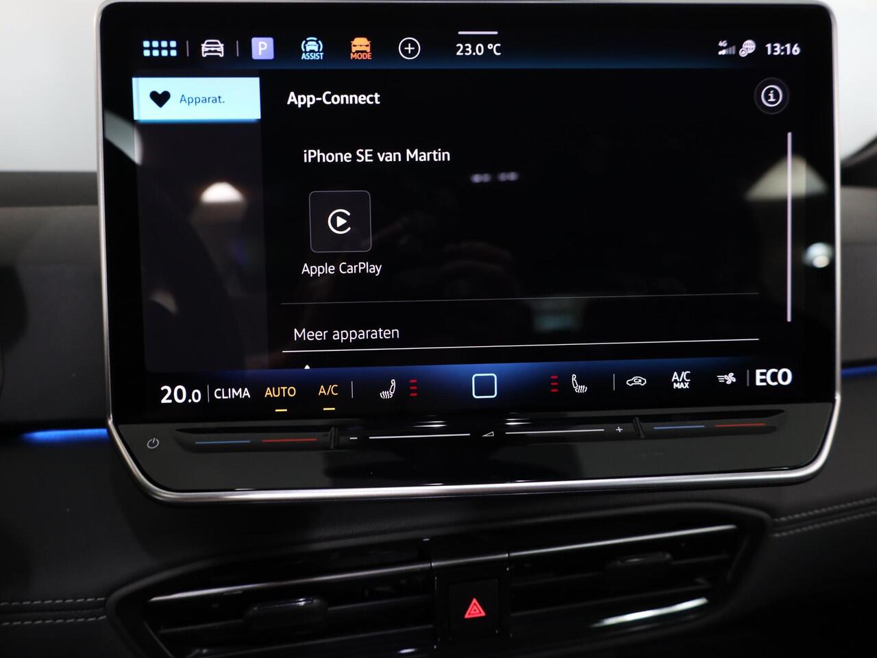 Volkswagen ID.3 Pure Business 52 kWh Steunhaak| Navi| 19'LM-velgen| Stuur- en voorstoelen verwarmd