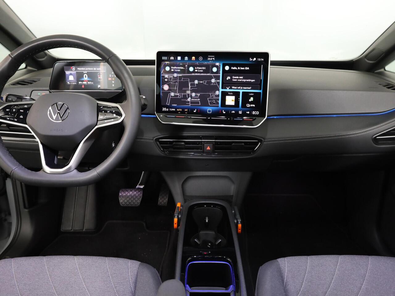 Volkswagen ID.3 Pure Business 52 kWh Steunhaak| Navi| 19'LM-velgen| Stuur- en voorstoelen verwarmd