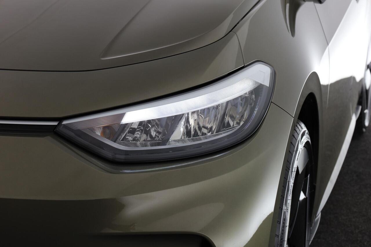 Volkswagen ID.3 Pro S 77 kWh 150 kW / 204 pk | LED | Stoelverwarming | ACC | 20 inch