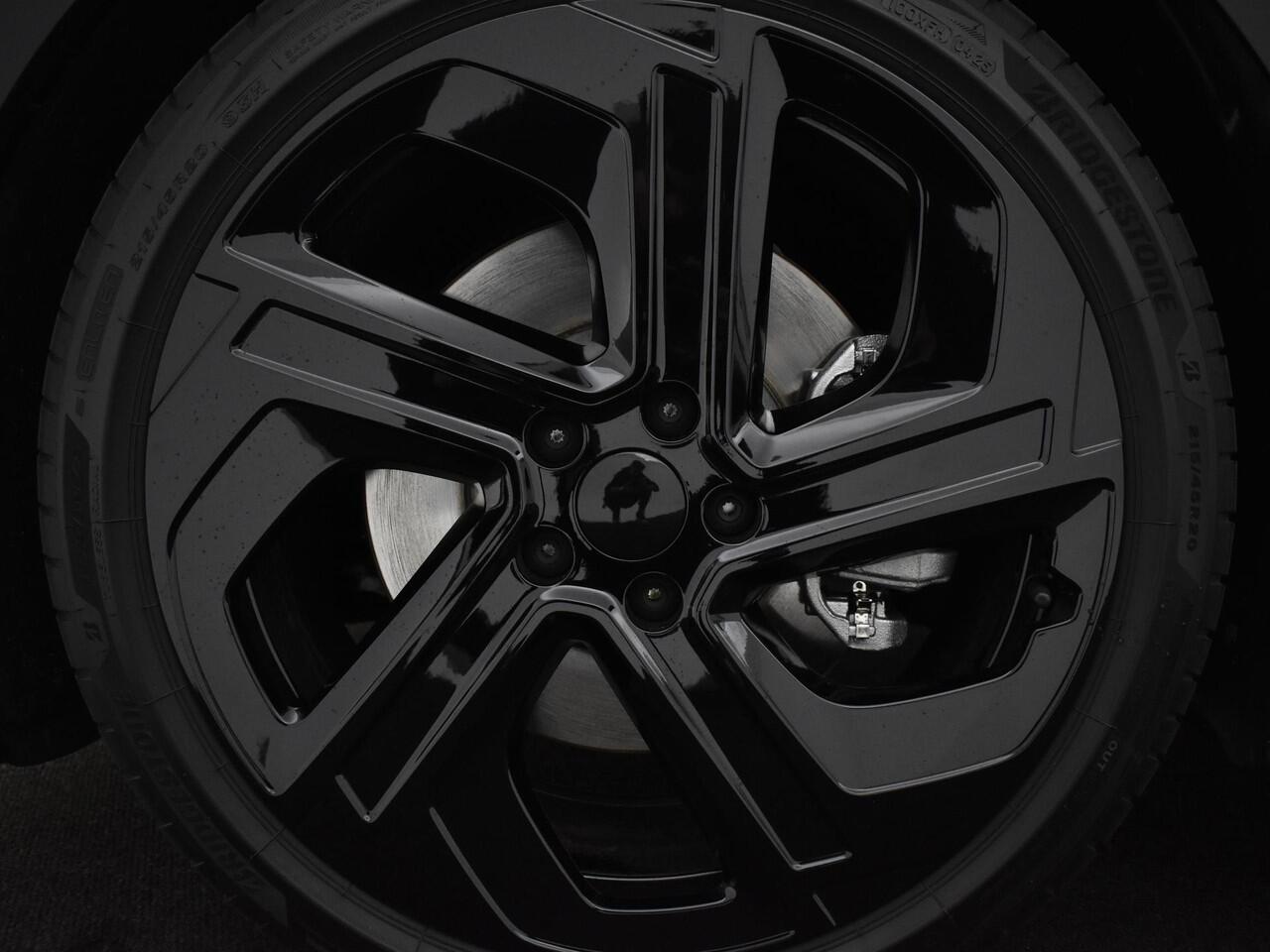 Volkswagen ID.3 GTX Performance 79 kWh 326PK l Assistentie Plus l Panoramadak l 20" Skagen l Harmann Kardon l Black Style