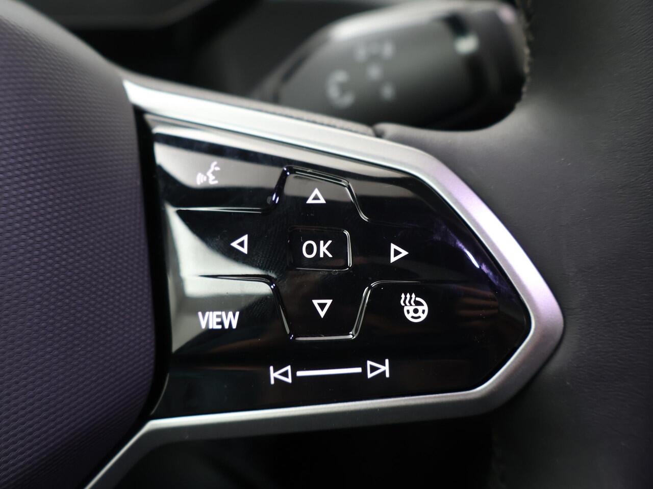 Volkswagen ID.3 GTX Limited Edition 79 kWh accu, 240 kW / 326 PK | Fire & Ice pakket | Panoramadak | Variabele laadbodem |