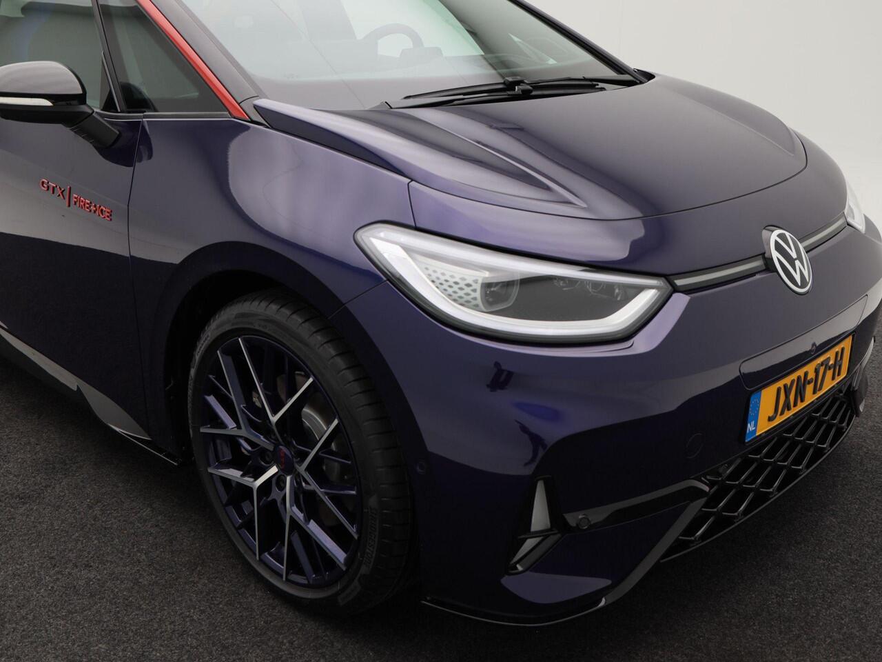 Volkswagen ID.3 GTX Limited Edition 79 kWh 326PK | Fire & Ice | Head-up Display | Harman/Kardon | Adaptief onderstel | 360 Camera |