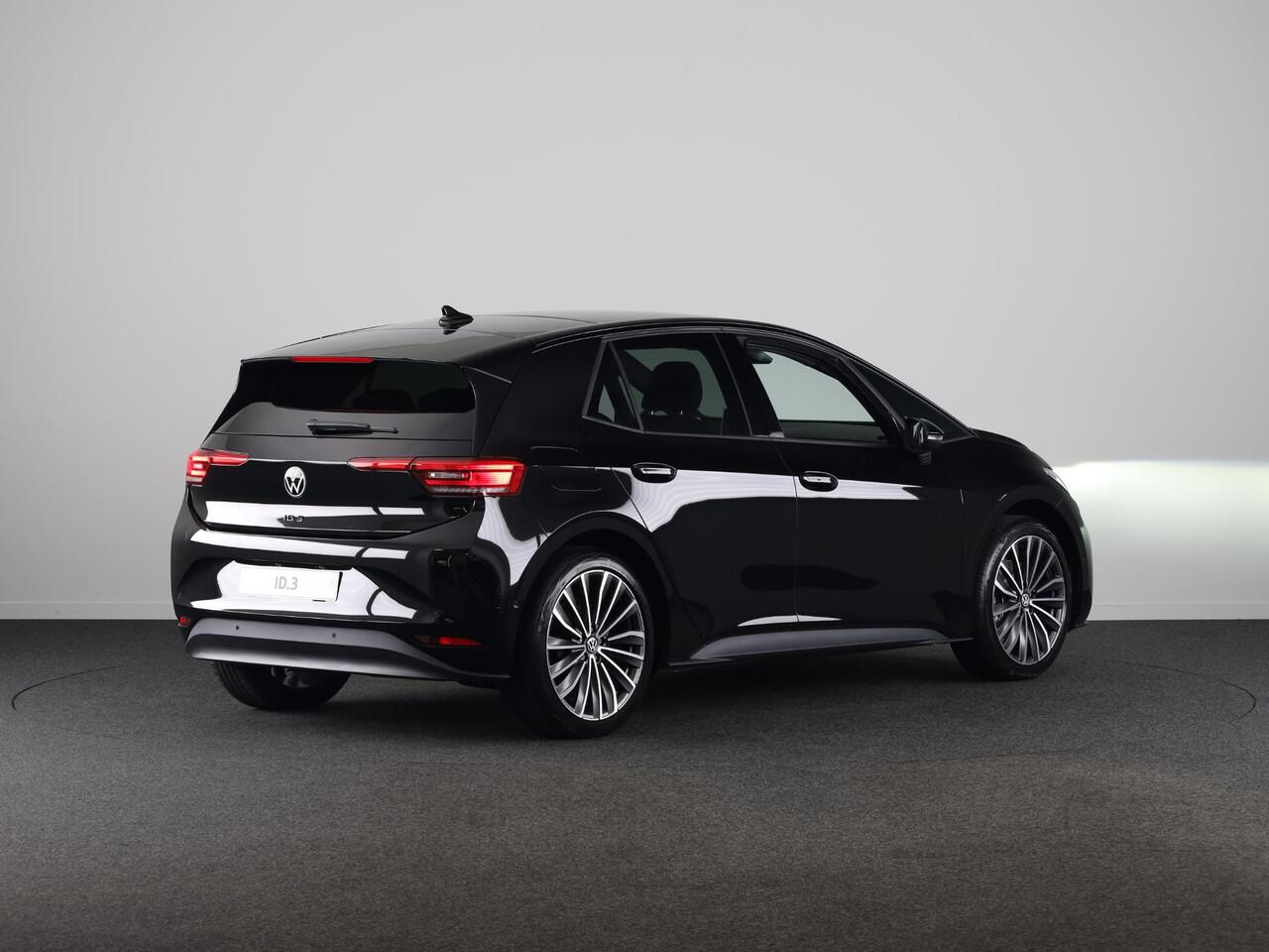 Volkswagen ID.3 Pro Limited Edition 58 kWh accu 204 PK | Velgen 20" | Stoel & Stuurverwarming| Panoramadak |