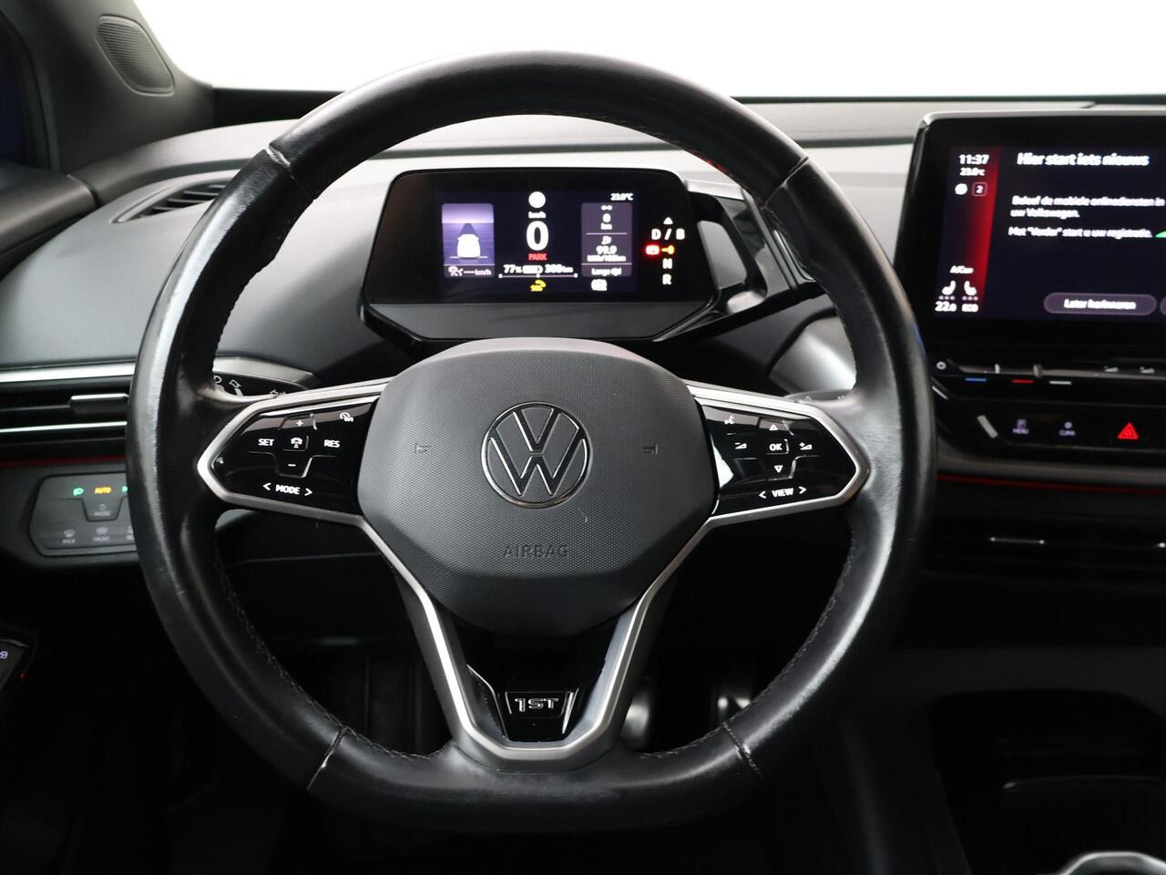 Volkswagen ID.4 First 77 kWh | 204 PK | SoH 87% | Navigatiesysteem | Adaptive cruise control | Verwarmde voorstoelen + voorruit | 20" LM velgen |