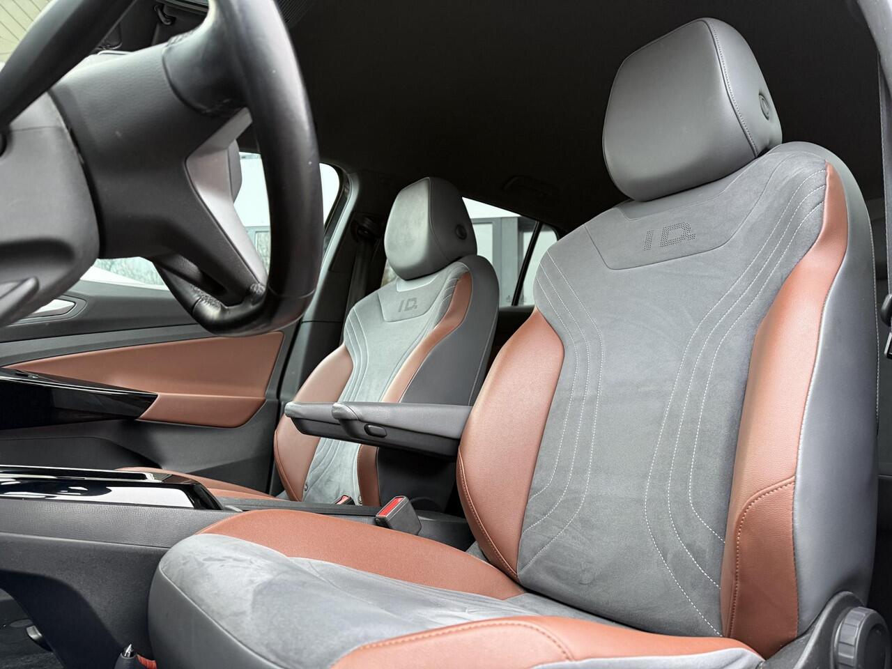 Volkswagen ID.4 Aut. First Edition 77kWh | Trekhaak | Navi | Camera |