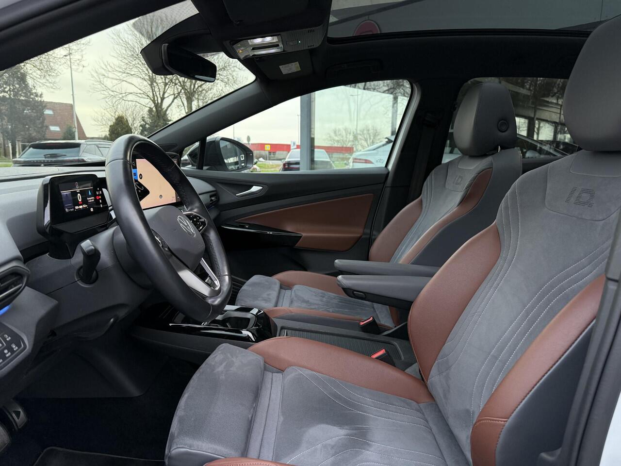 Volkswagen ID.4 First Max 77 kWh | Panorama | IQ-Light | 360 Camera |