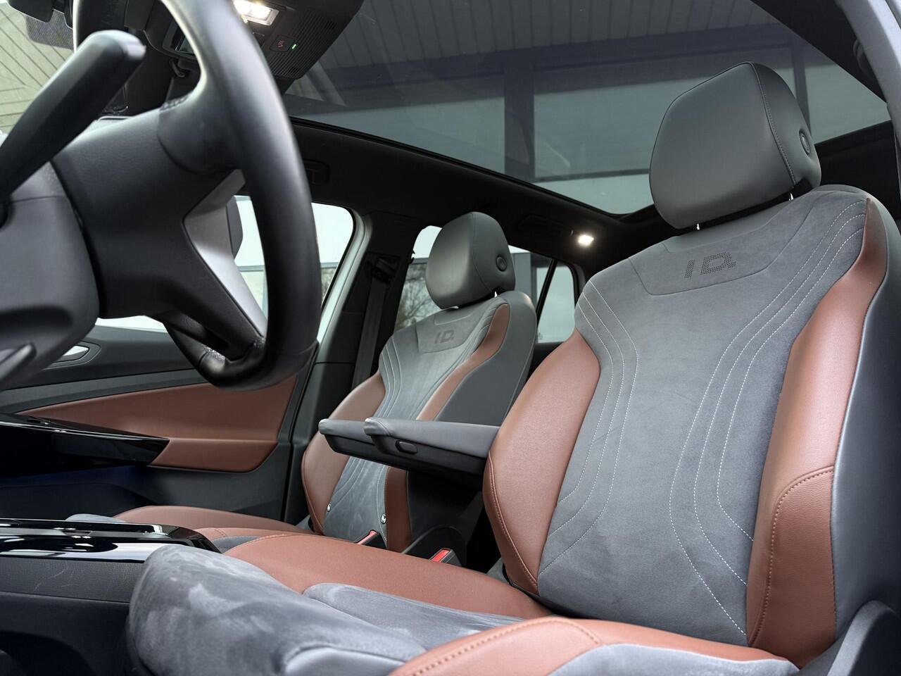 Volkswagen ID.4 First Max 77 kWh | Panorama | IQ-Light | 360 Camera |
