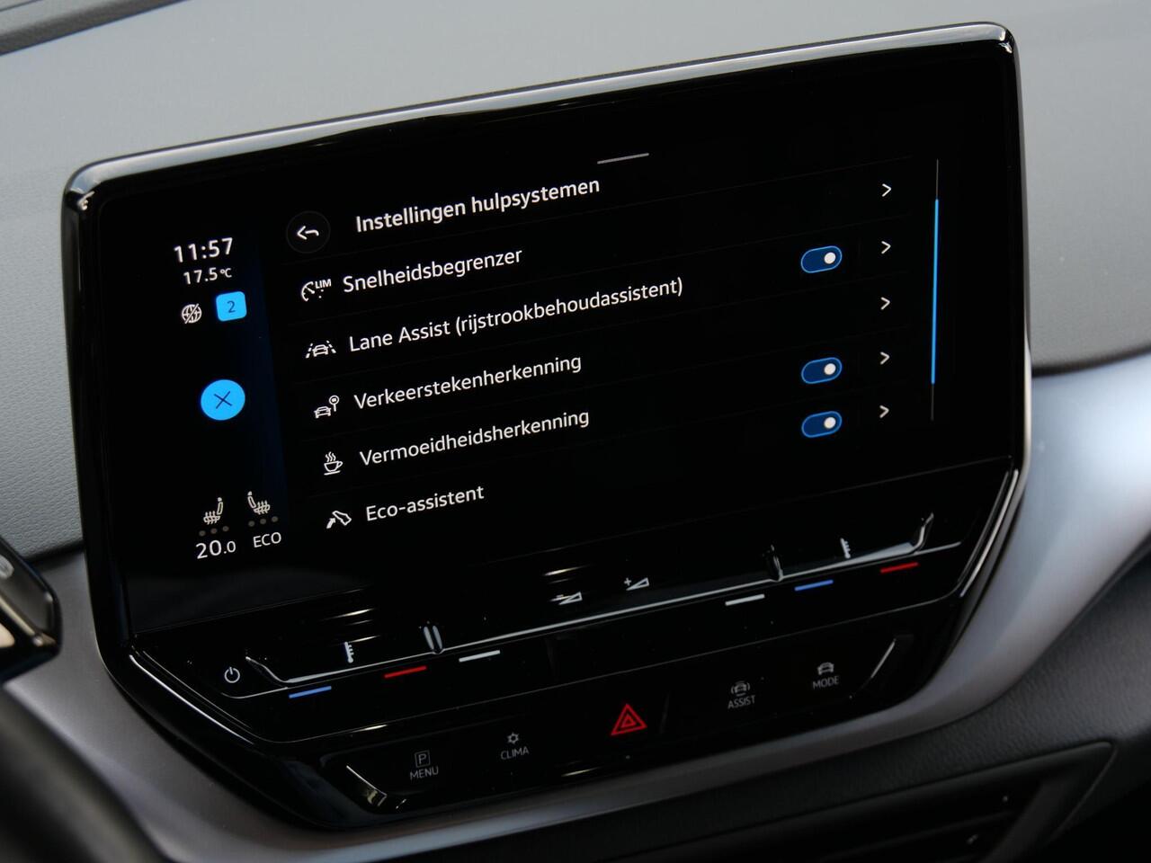 Volkswagen ID.4 1ST MAX 77kWh/ PANORAMADAK/ 360°CAMERA/ ELEKT. KLEP/ WEGKL. TREKHAAK/