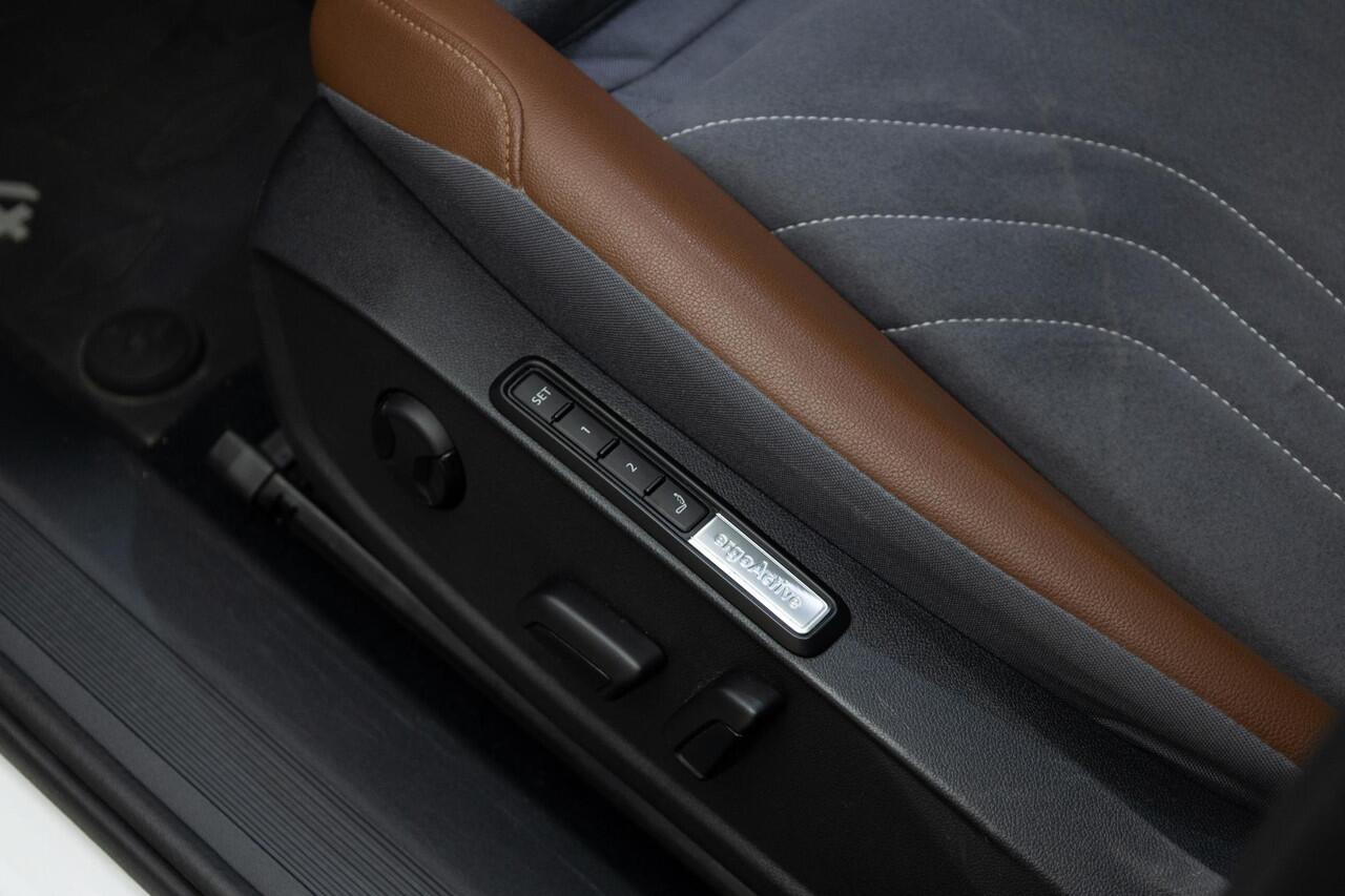 Volkswagen ID.4 First Max 77 kWh