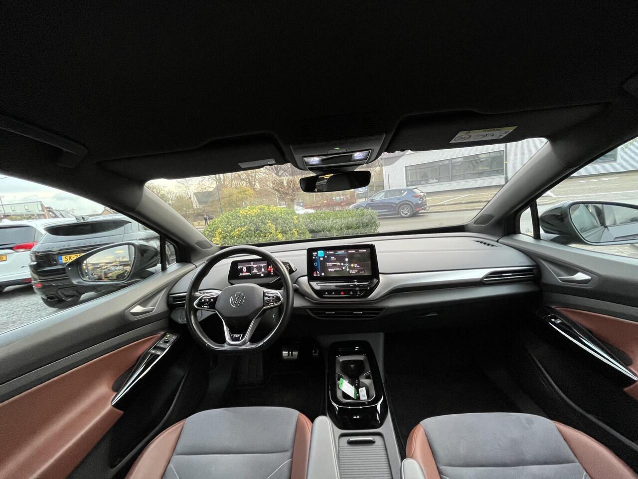 Volkswagen ID.4 First 77 kWh First edition Navigatie Camera Stoelverw.