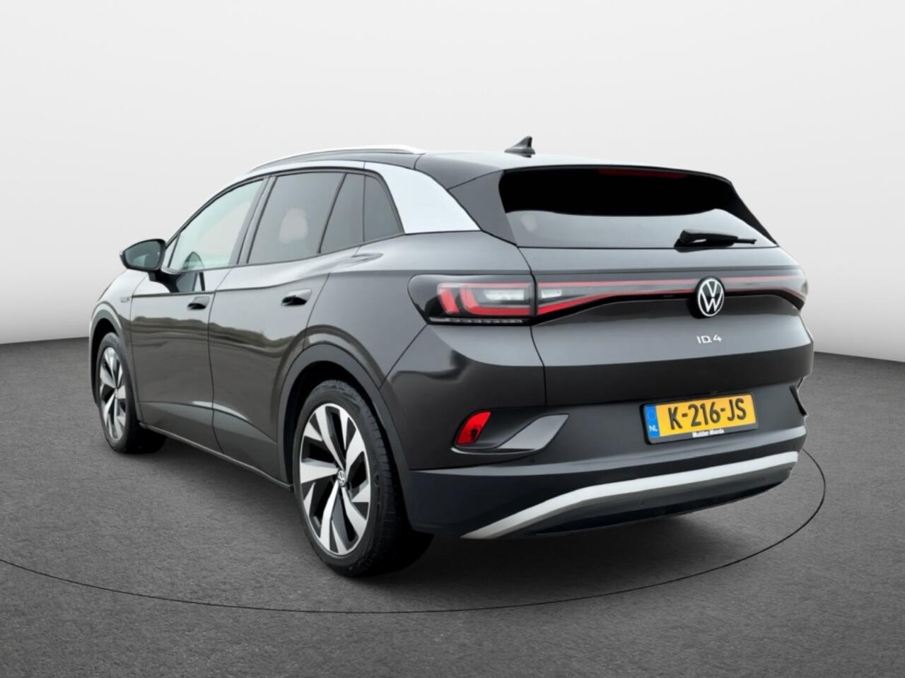 Volkswagen ID.4 First 77 kWh | Adaptive cruise | Stoelverwarming |