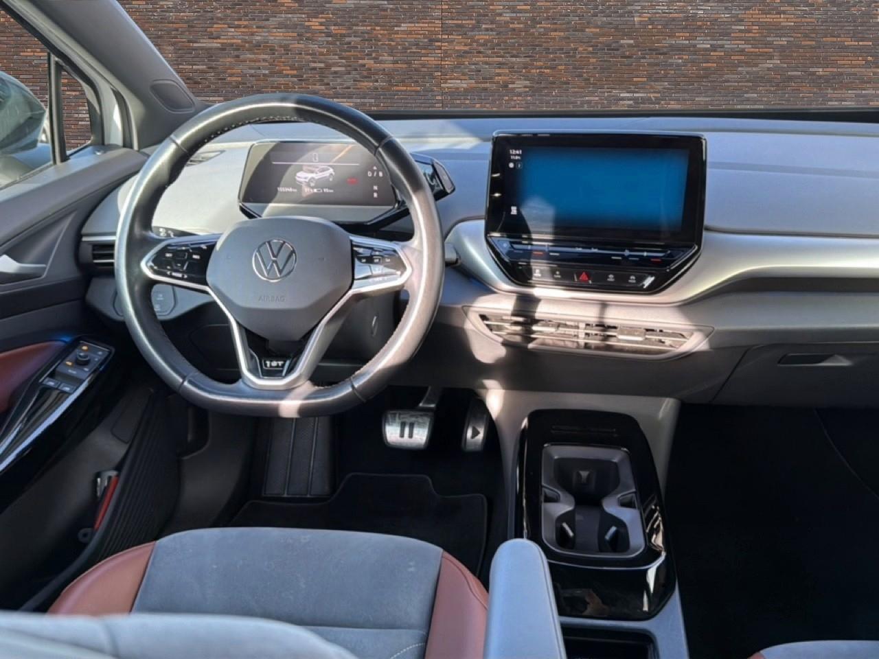 Volkswagen ID.4 First 77 kWh 20"LMV LEDER NAVI LED