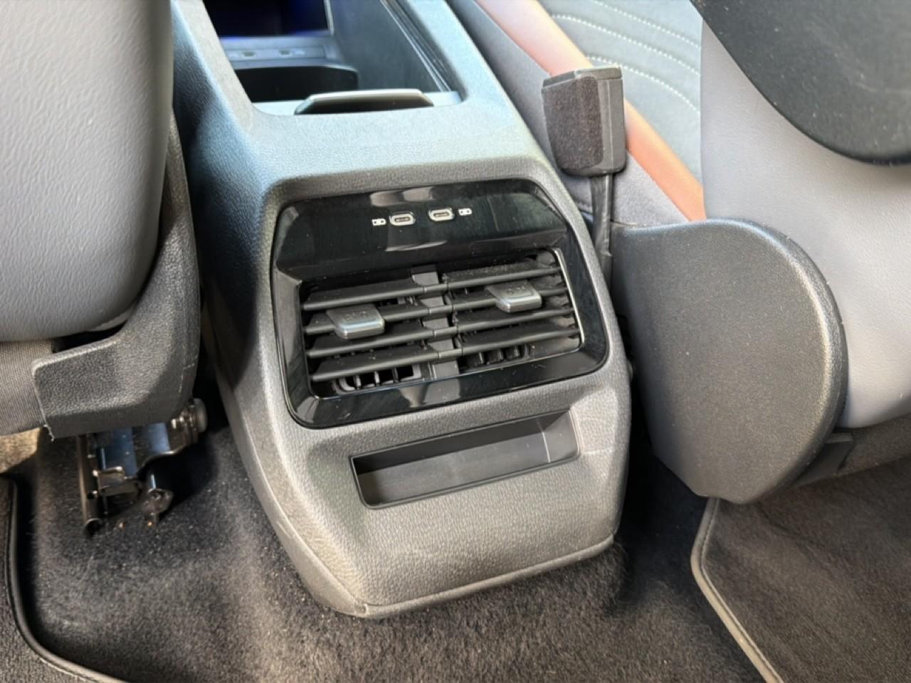 Volkswagen ID.4 First 77 kWh 20"LMV LEDER NAVI LED